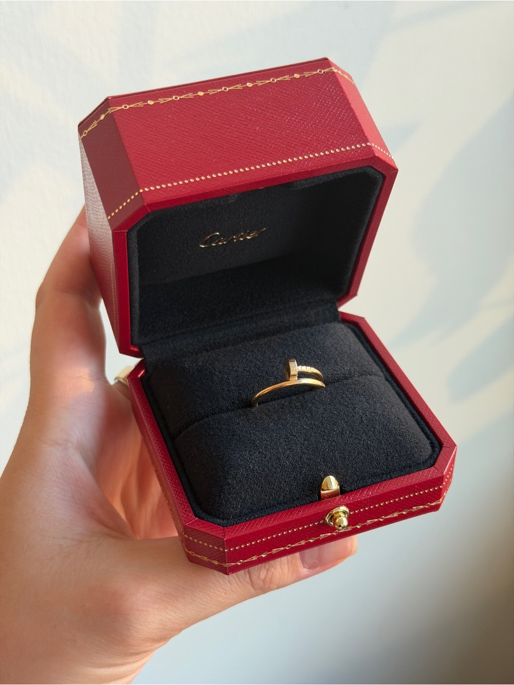 Cartier Juste un Clou Small Ring – 18K Yellow Gold – Size 52 – Full Set - Picture 11 of 16